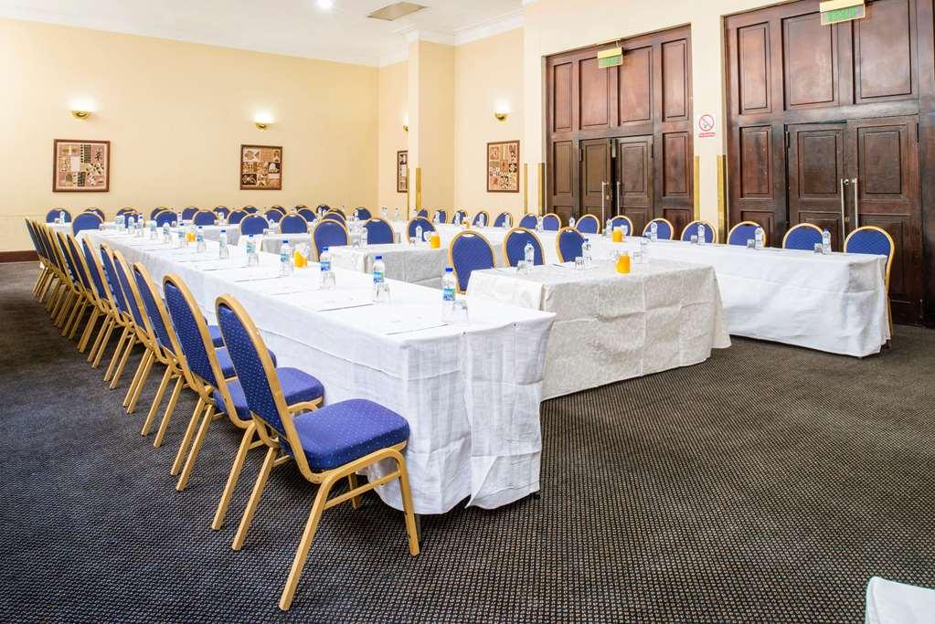 New Ambassador Hotel Harare Bekvämligheter bild