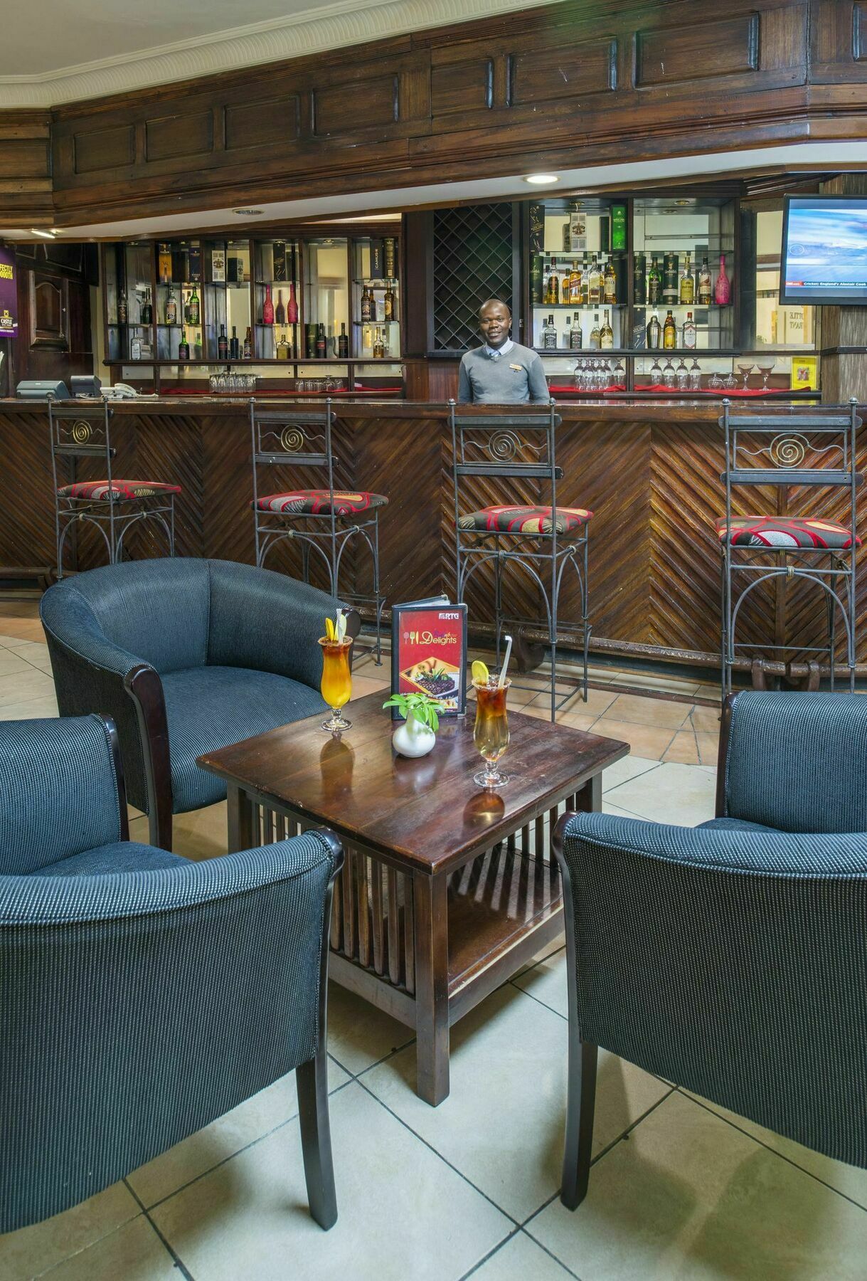 New Ambassador Hotel Harare Exteriör bild